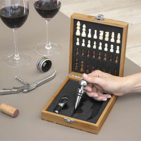 T667 - Set de vino con juego de ajedrez "CHESSY" - Imagen 8